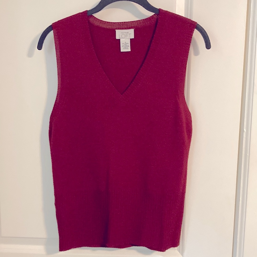 LOFT Sweater Vest - Size Small - Dark Red